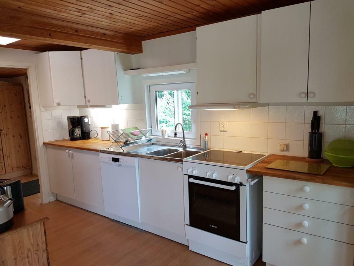 Villa Rinkaby Stugomrade 31 Tavelsas Esterno foto